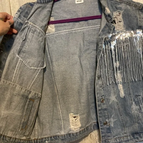 Jean Jacket- Stars & Shimmering Fringe - Picture 6 of 11